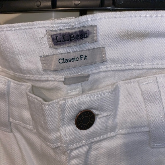 L.L. Bean Women's Flare White Jeans - Picture 3 of 12